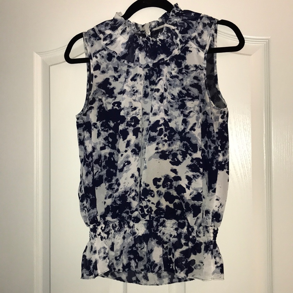 Kenneth Cole New York sleeveless blouse